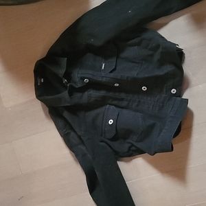 Black Guess Jean jacket size: large